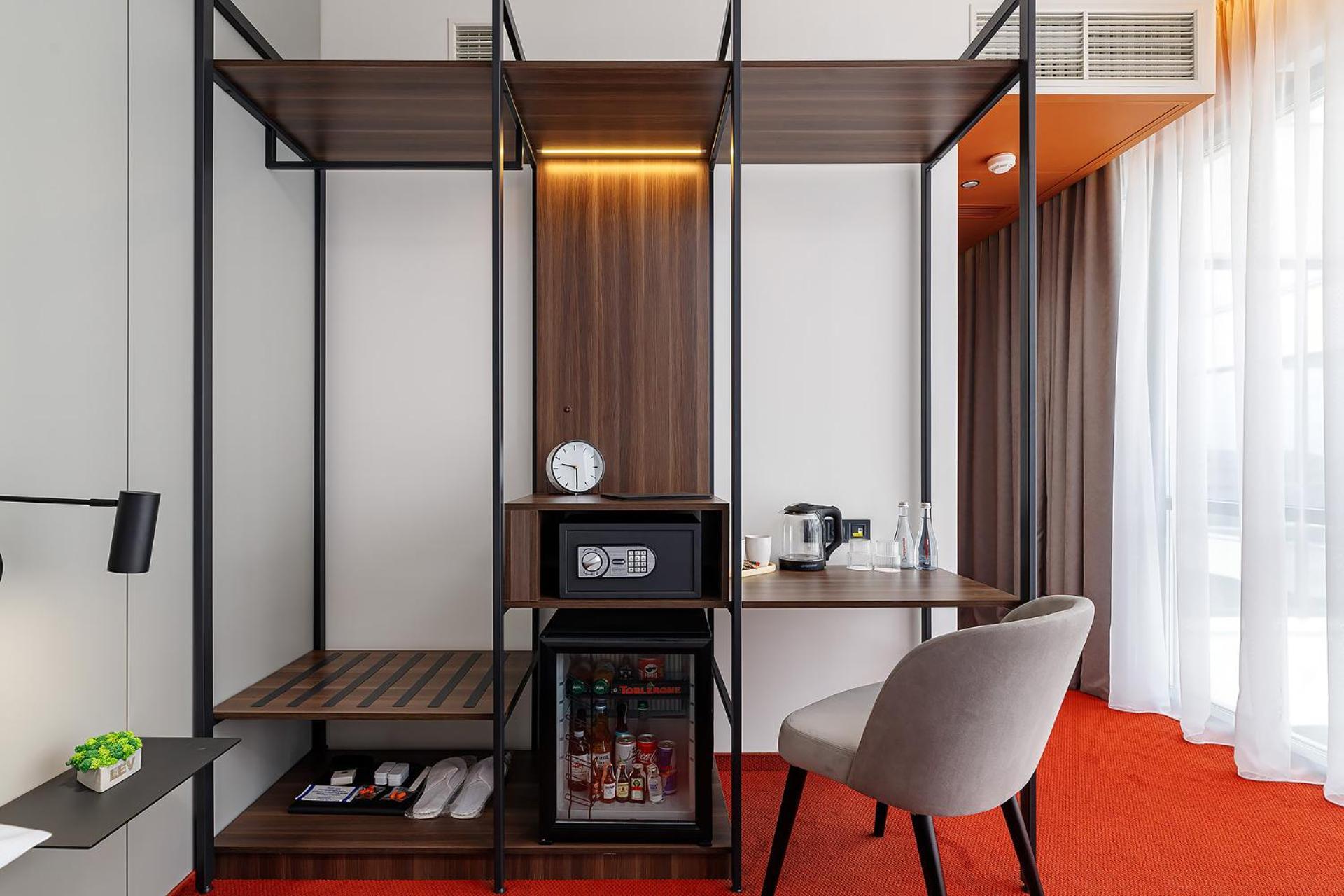 Lev Lifestyle - Maestro Hotel