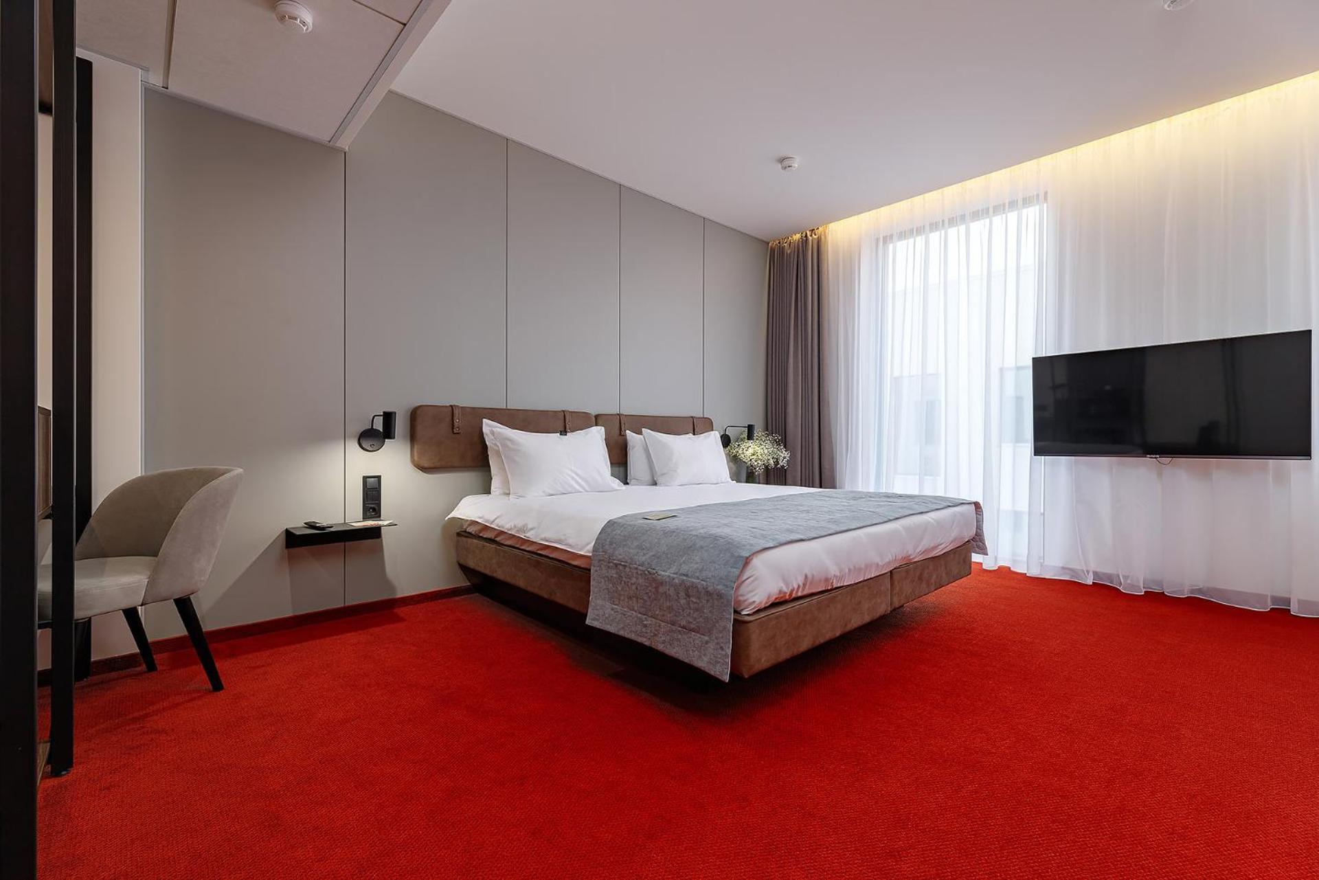 Lev Lifestyle - Maestro Hotel Lviv